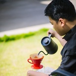 KHỞI NGHIỆP TRÊN XE LĂN